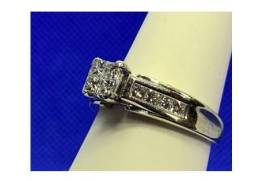 1800 ოქროს ბეჭედი 1,32 ctw ბრილიანტებით