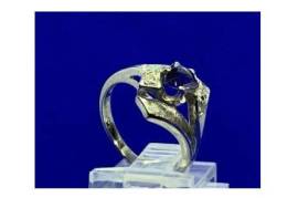 1688 ოქროს ბეჭედი შპინელით და ბრილიანტებით