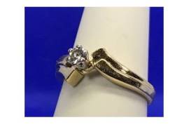 1645 ოქროს ბეჭედი 0,15 ct ბრილიანტით