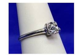 1643 ანტიკვარი ოქროს 0,22 ct ბრილიანტის ბეჭედი
