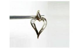 1390 ოქროს კულონი გული 0,58 ctw ბრილიანტებით
