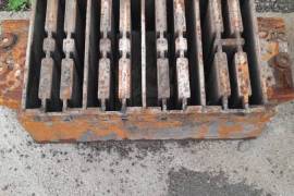 ბლოკის საჭრელი დანადგარი