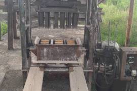 ბლოკის საჭრელი დანადგარი