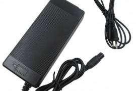 იყიდება Li-ion Charger KAT-72001 42V. 1.5A (3 pin)