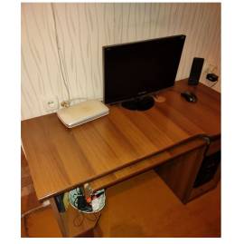 კომპიუტერის მაგიდა