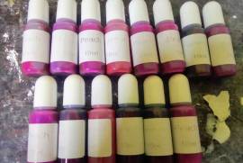 სილიკონის ყალიბები და ეპოქსიდის პიგმენტები