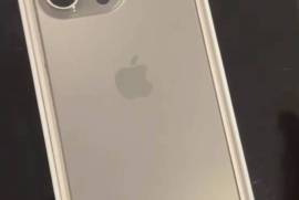 Iphone 15 pro max 256gb, natural titanium