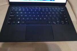 DELL XPS 13