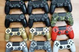 SONY® PS4™ Dualshok 4 Controllers