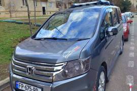 ქირავდება მინივენი მძღოლით! 