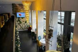 Selling a modern, cozy, ready-to-go restaurant in 