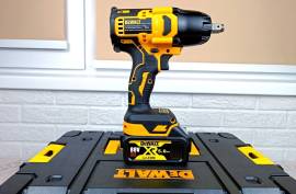 ქანჩდამჭერი - გაიკავიორტი DEWALT 650Nm.